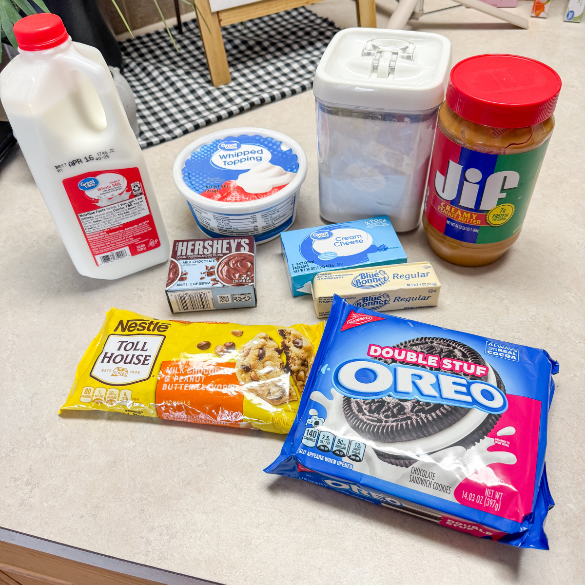 ingredients for the oreo peanut butter pie