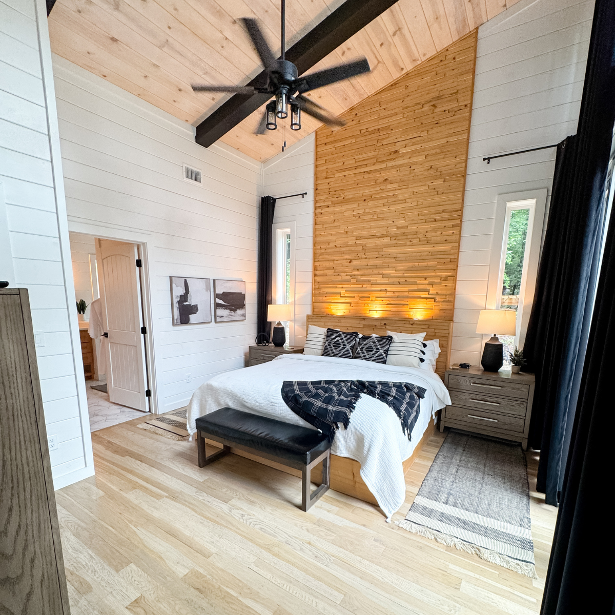 Bedroom in the Rustic Haven cabin