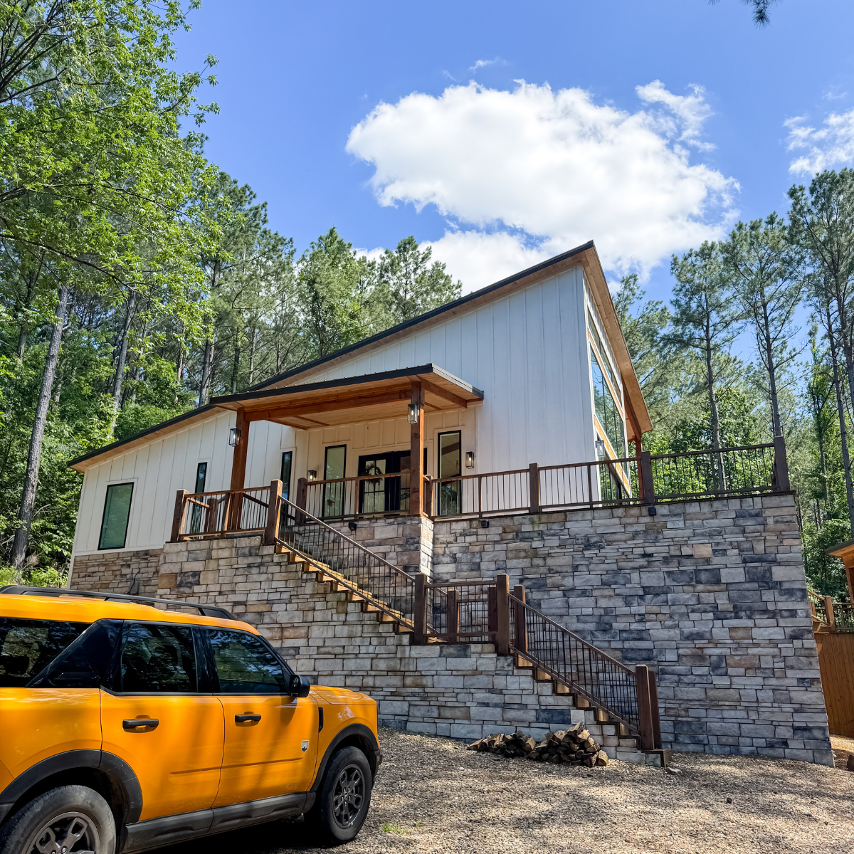 Front of the Rustic Haven cabin